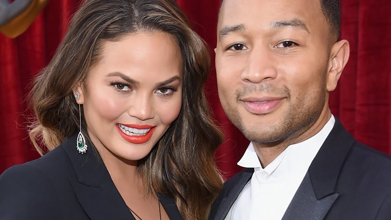 Chrissy Teigen makes Pregnancy announcement at 2017 SAG Awards