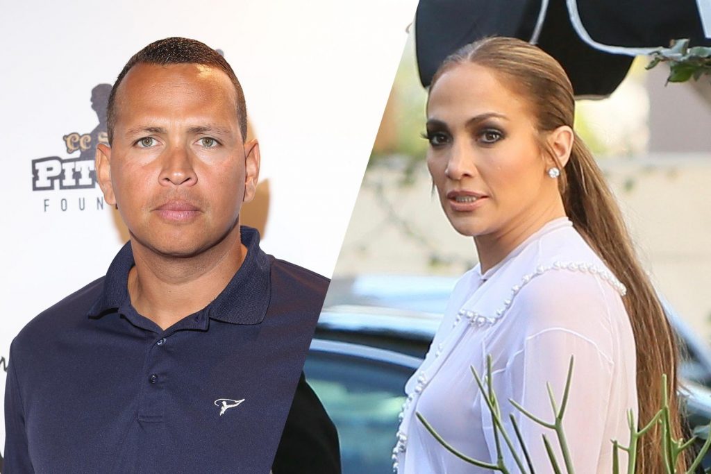 Jennifer Lopez Hangs with Alex Rodriguez’s Family!