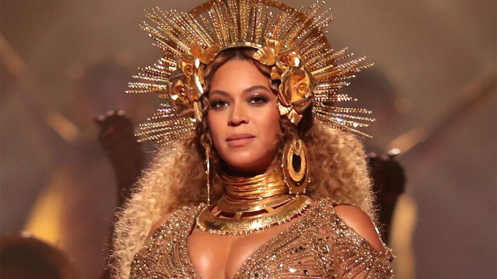 Beyonce Wins a Peabody Award For “Lemonade”