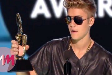 Top 10 Craziest Billboard Music Award Moments