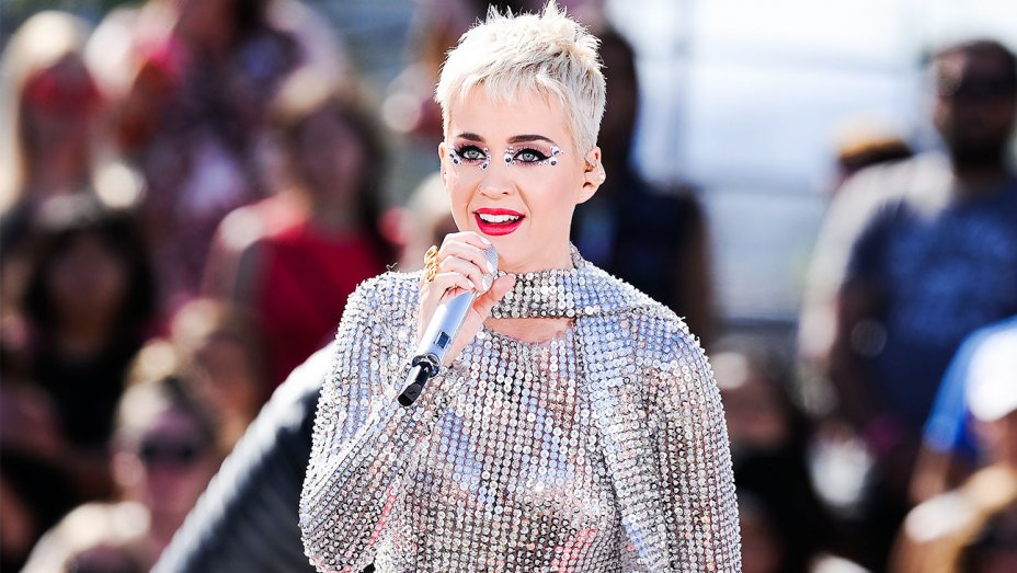 Katy Perry owns TWITTER with 100 Million Followers!