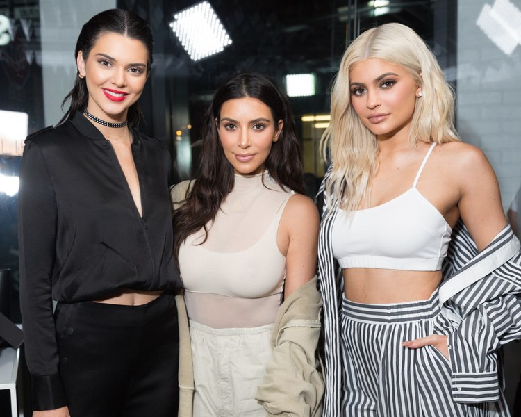 Kylie & Kendall Jenner to make LESS in New KUWTK Deal & here’s why