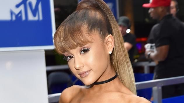 THIS Ariana Grande Tweet is Most-Liked of 2017 for Heartbreaking Reason