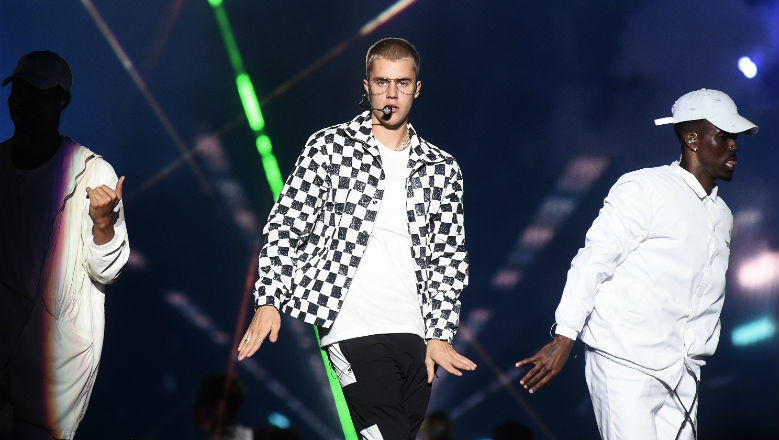 Why Justin Bieber is SKIPPING The Grammys