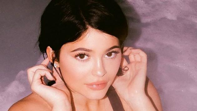 Kylie Jenner Reacts to Rumors she’s Jealous of Kendall Jenner