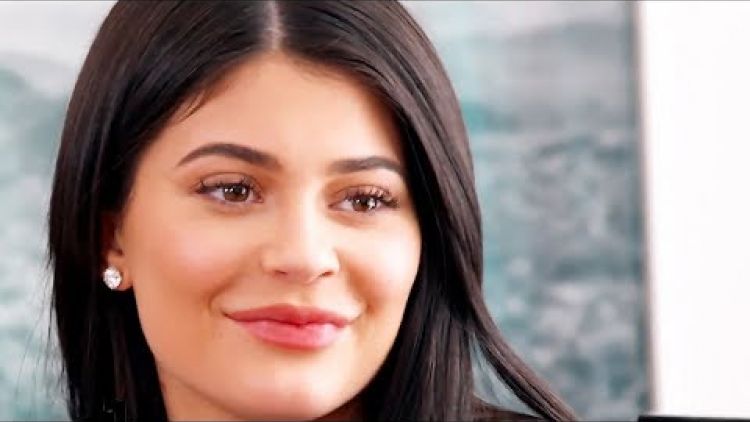 Kylie Jenner Reveals Baby Stormi on Snapchat – Was She Paid?