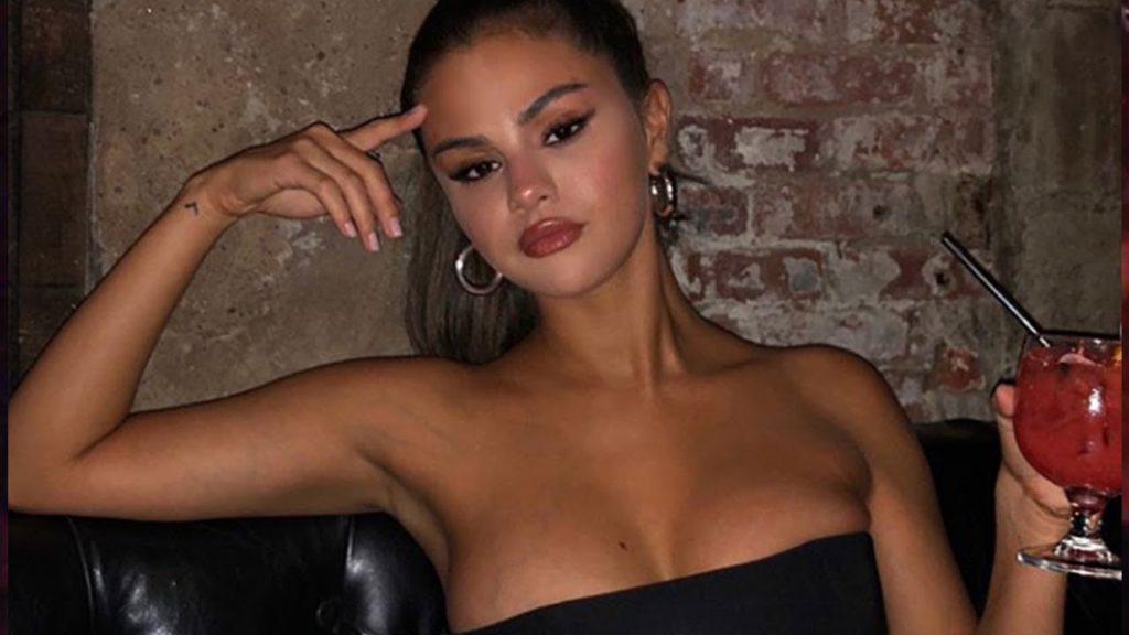 Selena Gomez deletes Most Liked Instagram after Plastic Surgery Rumors