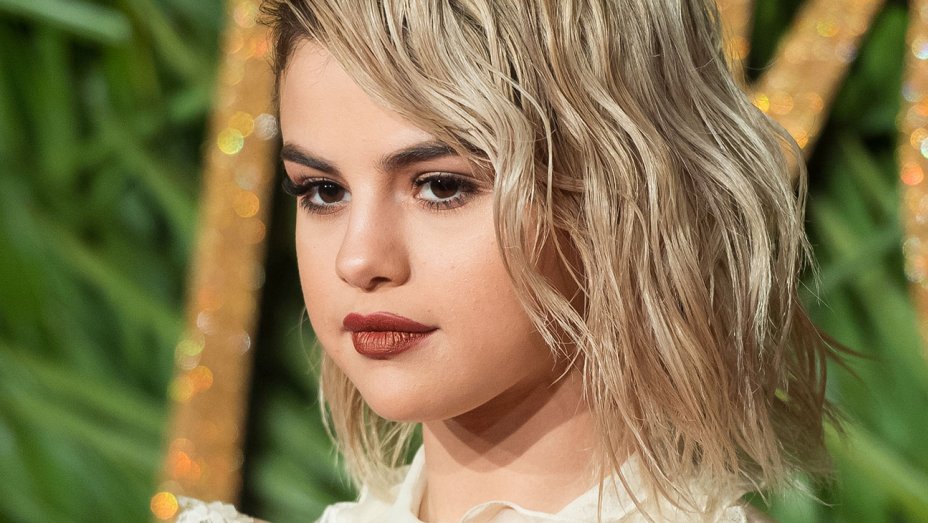 Selena Gomez ruining Justin Bieber & Hailey Baldwin’s Marriage!