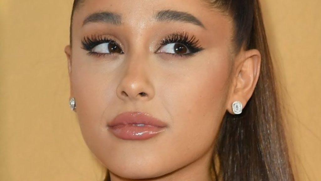 Ariana Grande’s new tattoo has a Brutal Misspelling