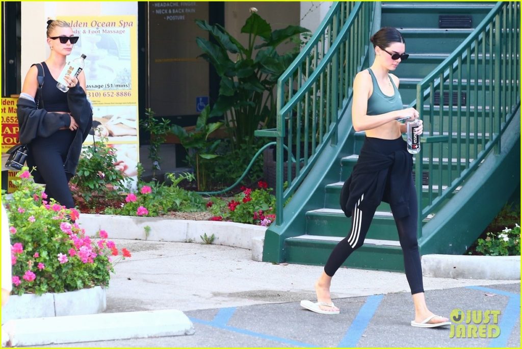 Hailey Baldwin sips her Post Workout smoothie with Kendall Jenner